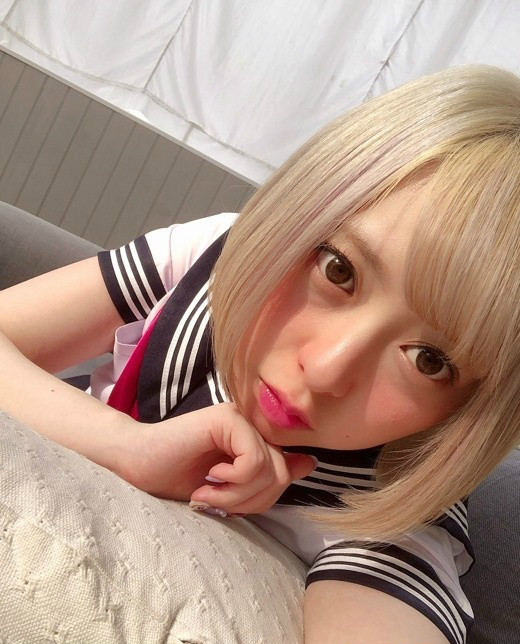 新人女优绫乃（yano_purple） “卡莉怪妞”作风大胆