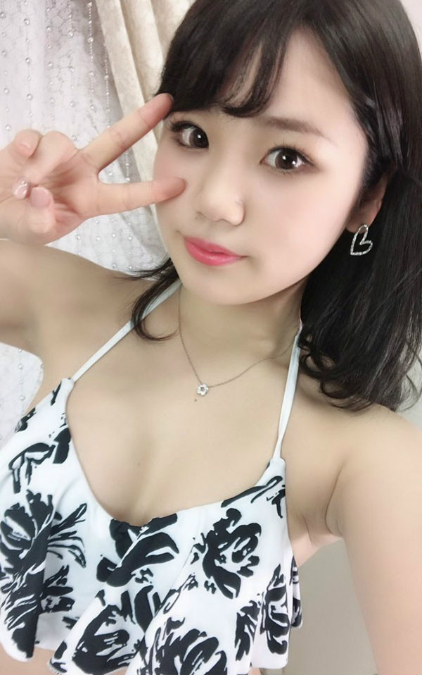 G奶女优持田刊里神似梦乃爱华 极品巨乳大到与身材不成比例