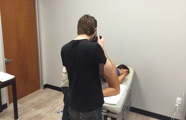 三年内天天摸女优 30岁av副导演还是个处男:活着有意义?