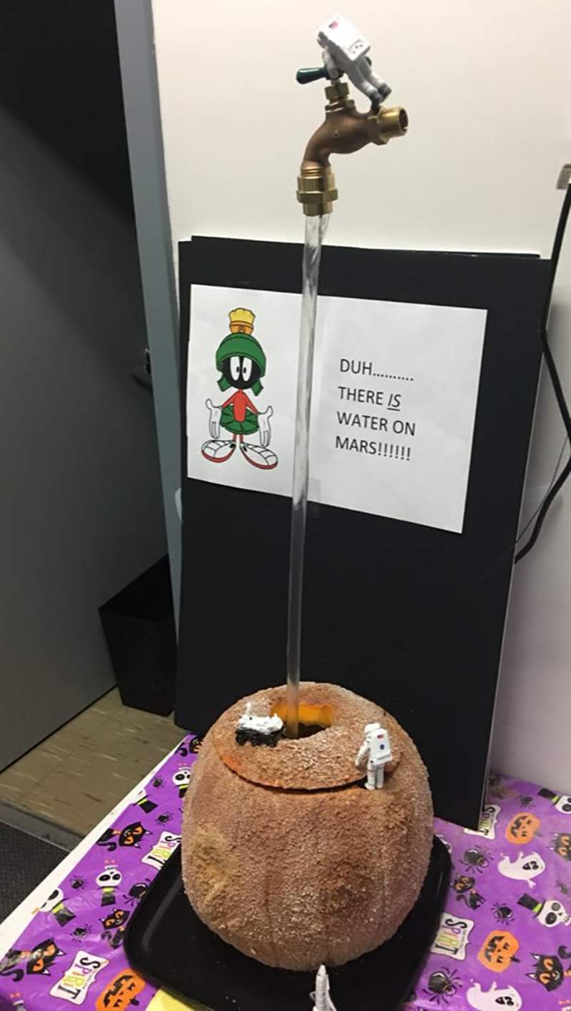 美国航空航天局科学家的万圣节 用科技告诉你万圣节怎么过