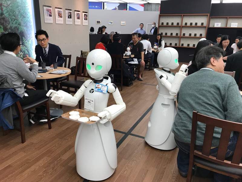 日本分身机器人咖啡厅 重度障碍者实现就业梦