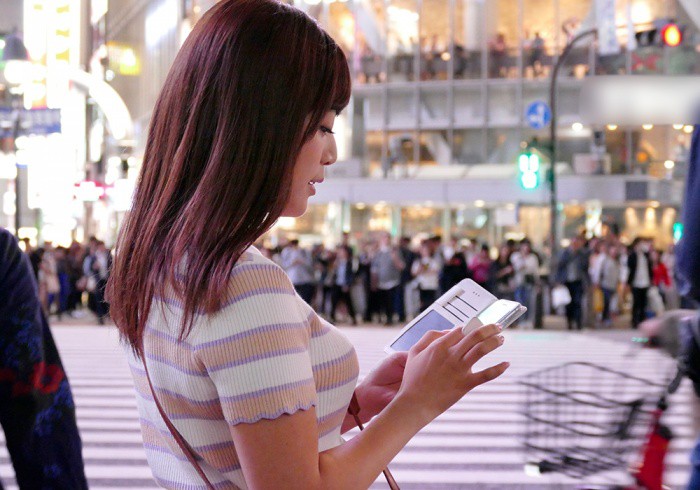 健康小麦肌！坚挺G罩杯！OL茉凛、一次为限的AV演出！