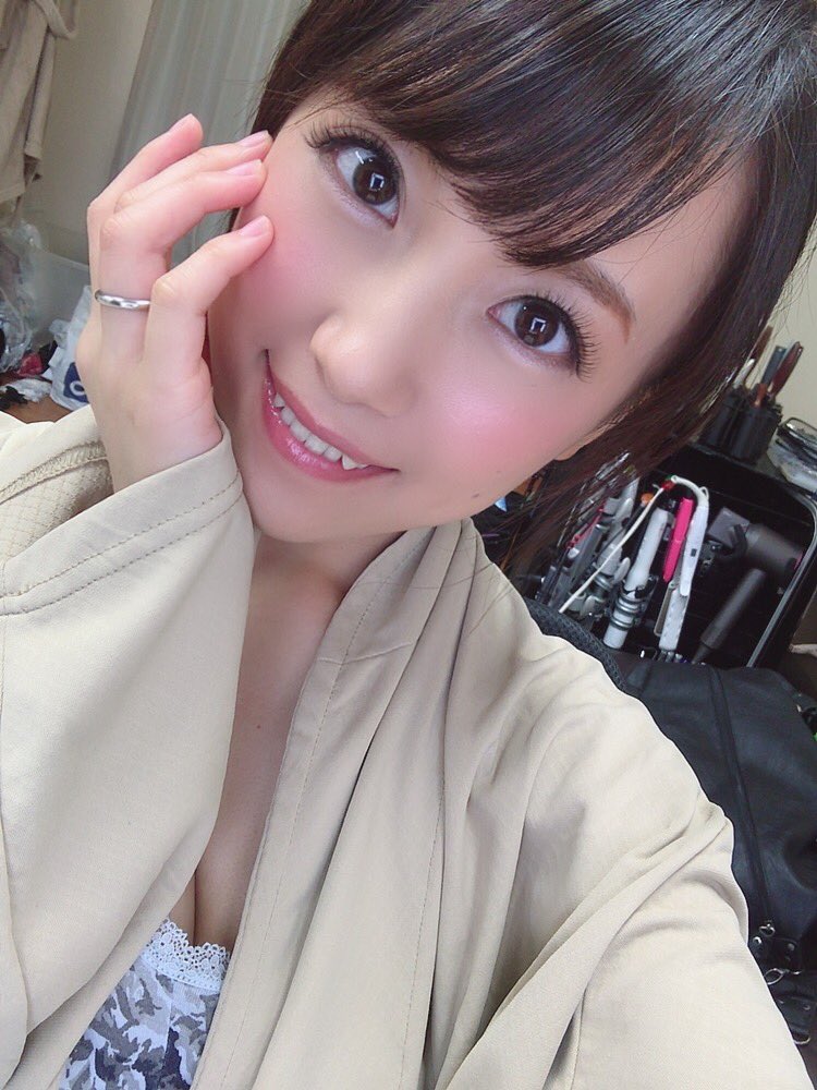 长濑麻美重回行业 大奶女优回归战场继续拍作品