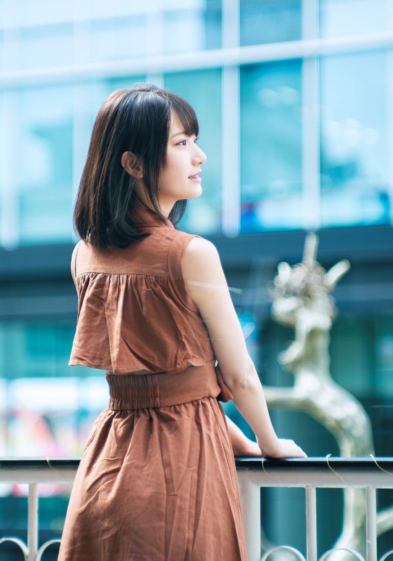 展场的娇点 气质正妹立花はる腼腆笑容让人好心动阿!