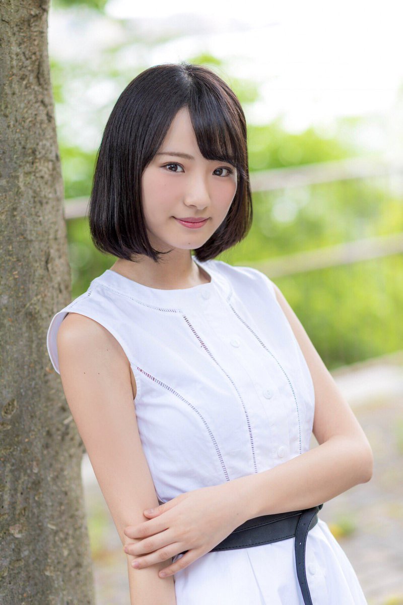 展场的娇点 气质正妹立花はる腼腆笑容让人好心动阿!