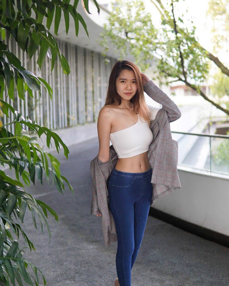 新加坡女神级美女Ruth 性感曲线绝美动人