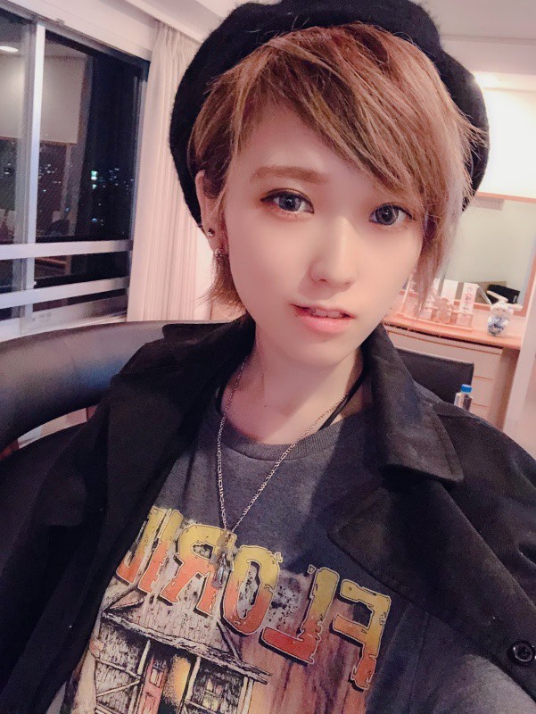 回馈影迷？ 椎名そら自爆本名及生日！