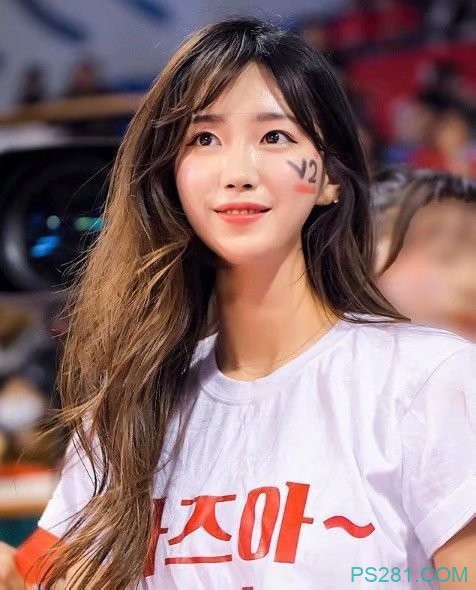 韩国球迷正妹 啦啦队美女甜美笑容令人暴动
