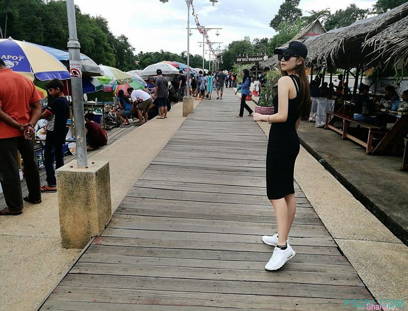 槟城素人正妹Yegine Lim气质甜美 性感翘臀头率高