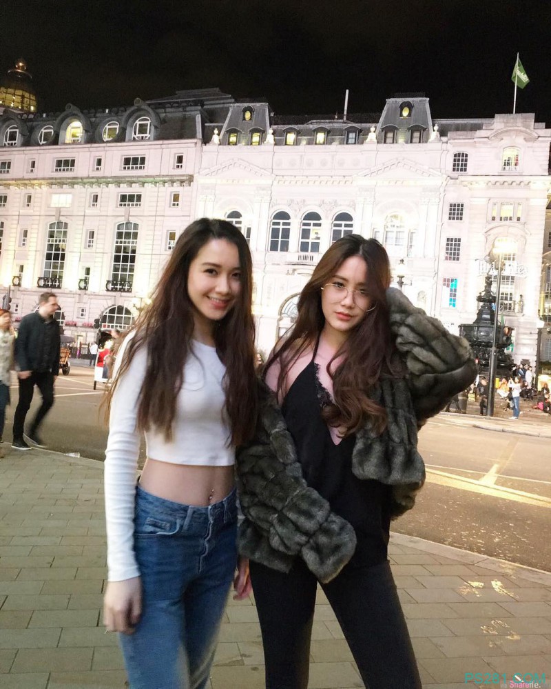 越南正妹Ketmany Sivilay 甜美微微一笑令人想恋爱