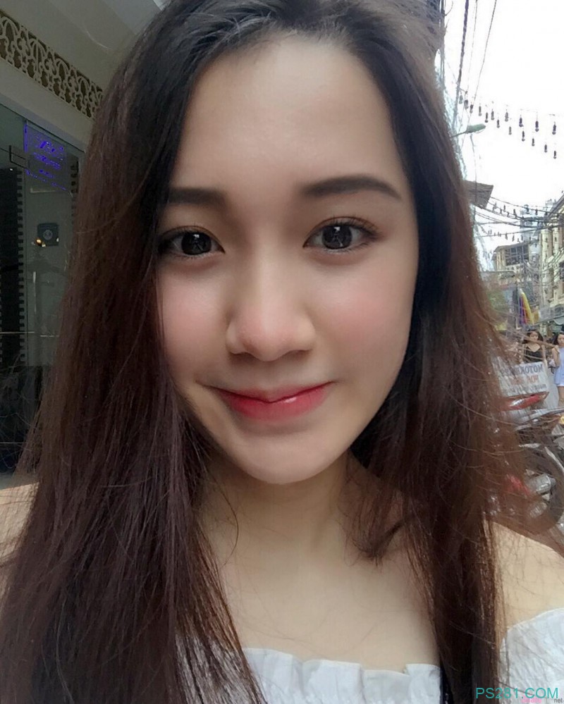 越南正妹Ketmany Sivilay 甜美微微一笑令人想恋爱