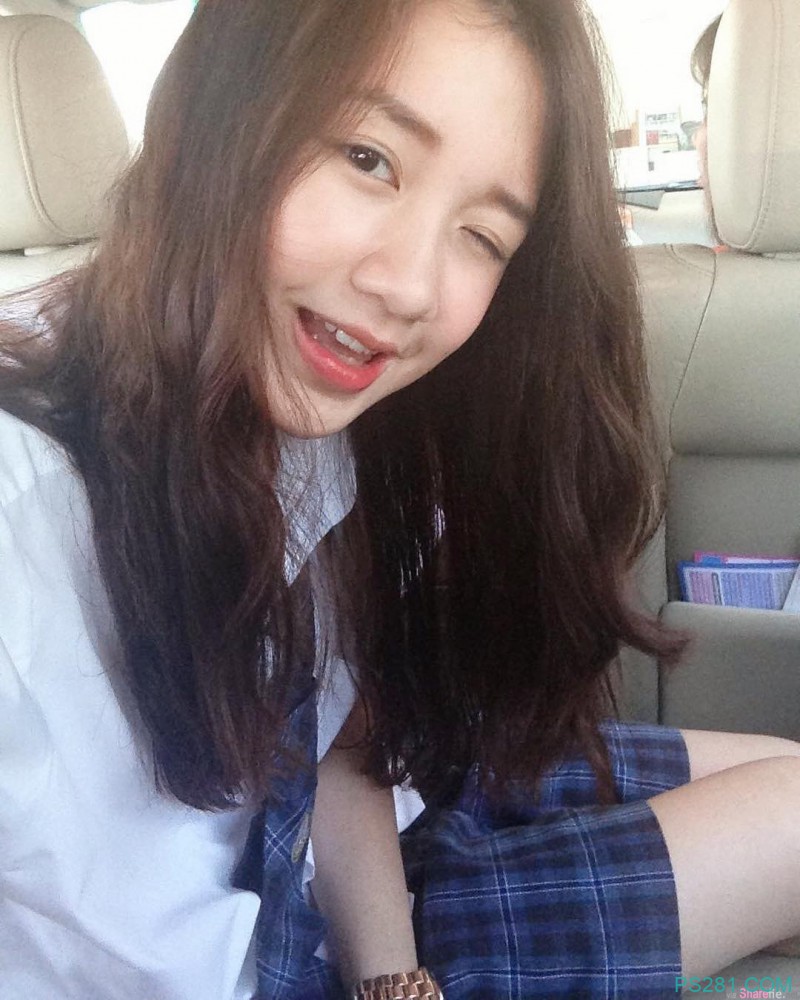 越南正妹Ketmany Sivilay 甜美微微一笑令人想恋爱