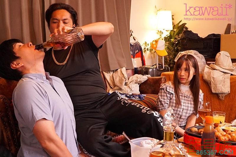 漫画里走出来的爆乳少女，你不搞她？