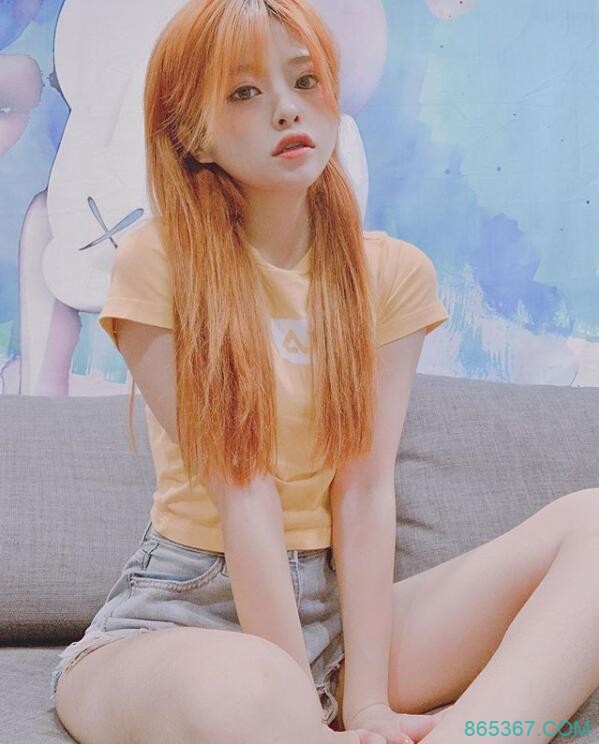 才宣布进军暗黑界！米砂旗袍这样穿网惊走光了