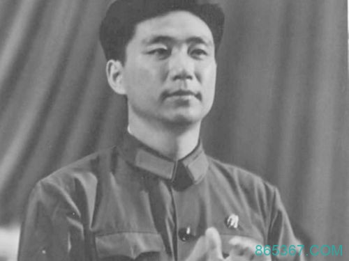 王洪文进京前为何与妻子离婚