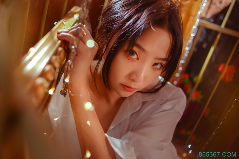 牢笼 _  白衣 _  黑底[21P]