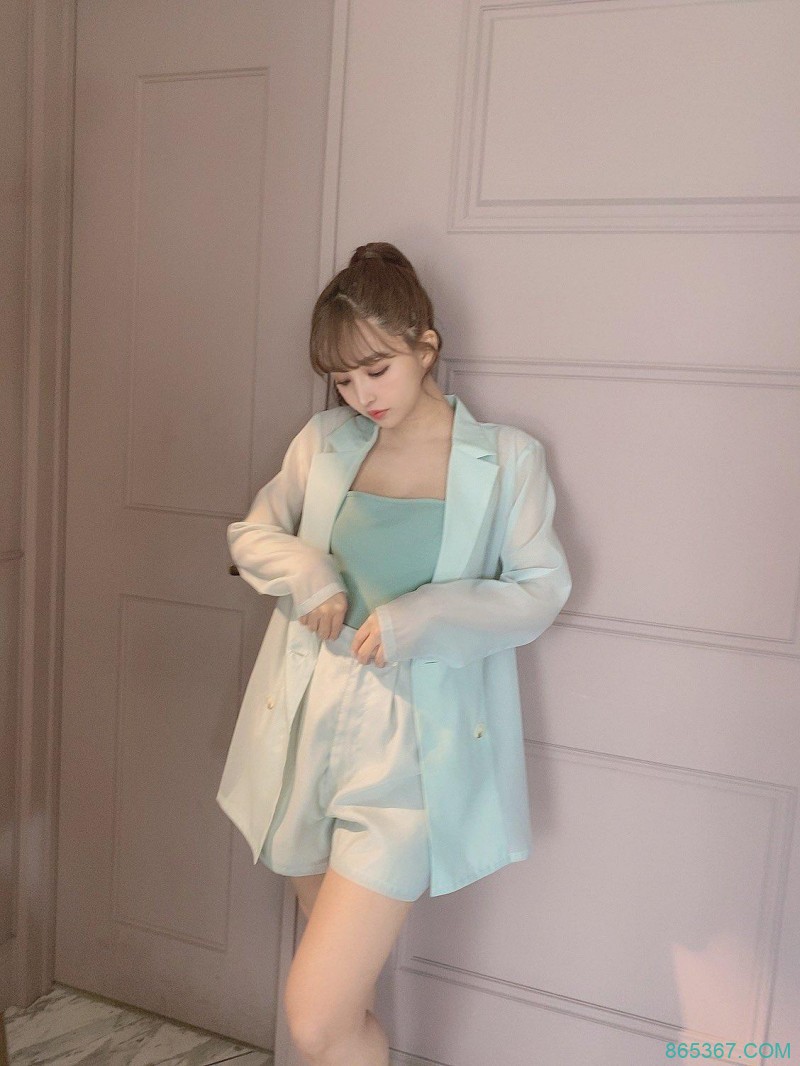 三上悠亚SSIS-037 战斗场景随意切换