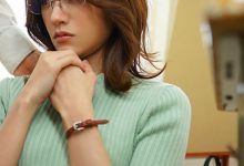 ATID-516好色女教师”希岛あいり(希岛爱里)”沈醉在与学生们的淫乱关系中！