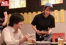 小仓七海SSIS-458料理店打工妹错过末班车坐到店长身上NTR到天亮