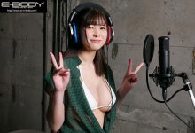 当MV拍！卡通歌手高山响歌(Takayama-Kyoka)边唱还喘息！