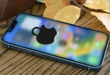 早报：苹果iOS 18.4正式发布 华为汽车业务收入暴涨【EV扑克官网】