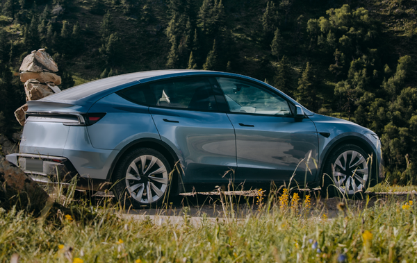 曝特斯拉中国正筹备&ldquo;简化版&rdquo;车型 预计于2026年投产