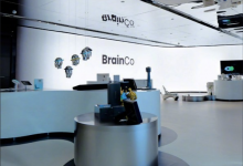 曝强脑科技秘密提交港股IPO申请 刚完成近20亿元融资【EV扑克官网】